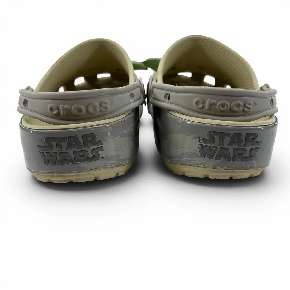 Crocs Star Wars The Mandalorian Grogu Baby Yoda Clogs Tan Grey‎ Mens 9 Womens 11
